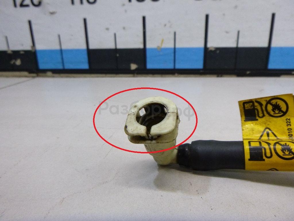 Трубка топливная