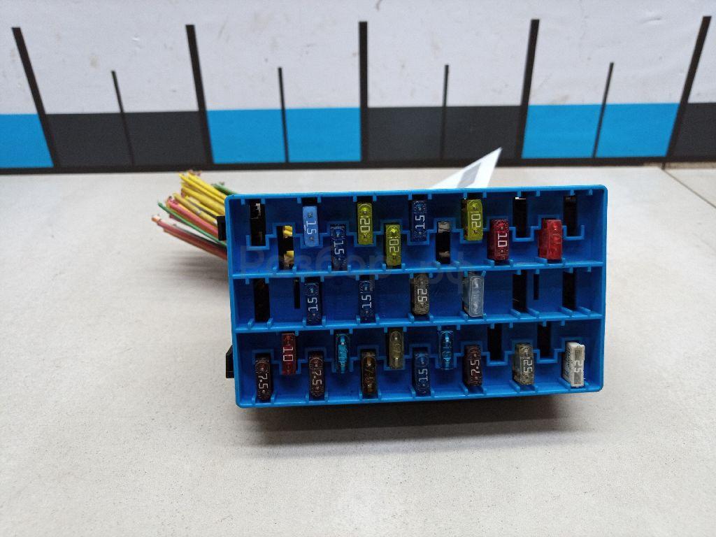 Блок предохранителей