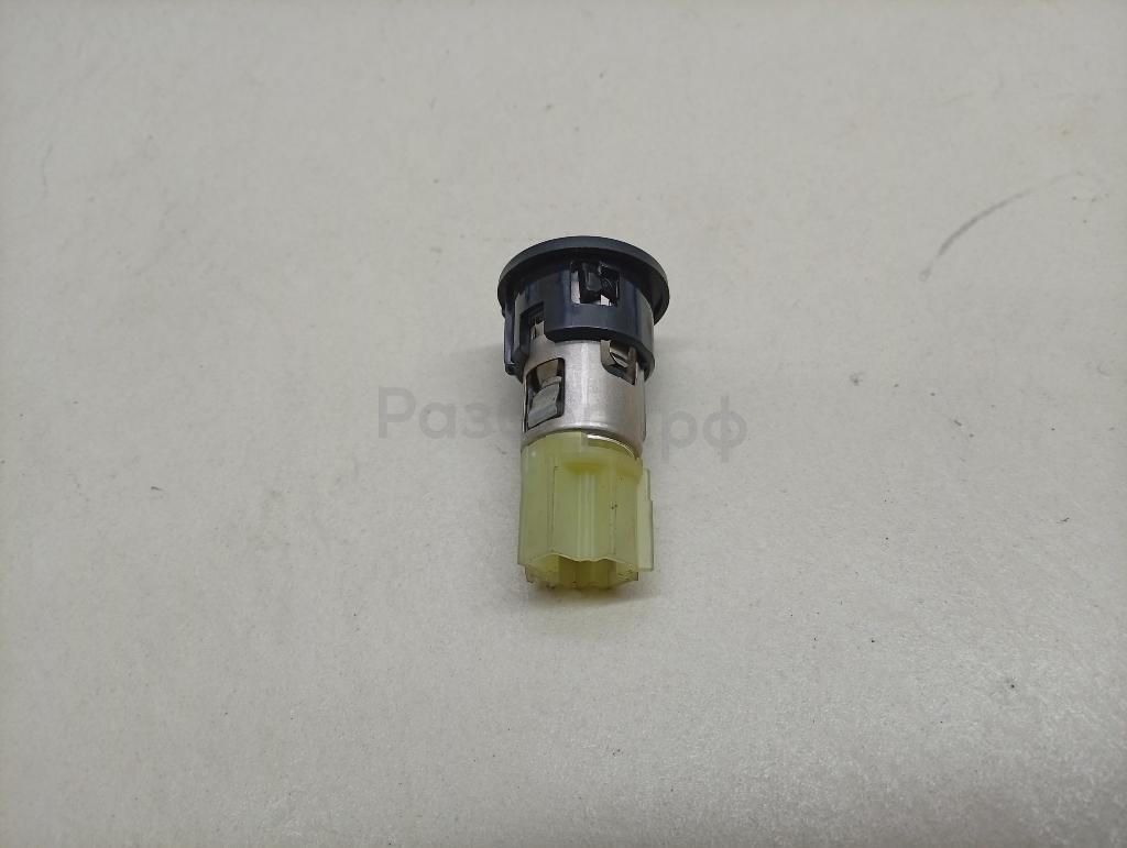 Гнездо прикуривателя