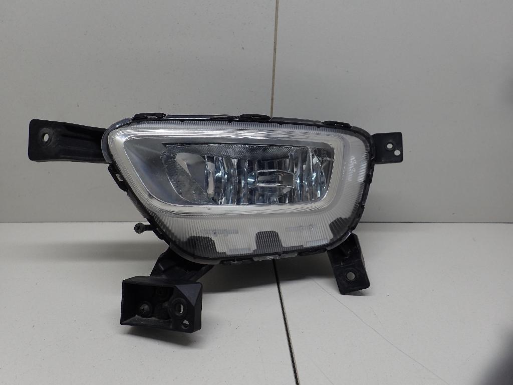 Фара противотуманная левая