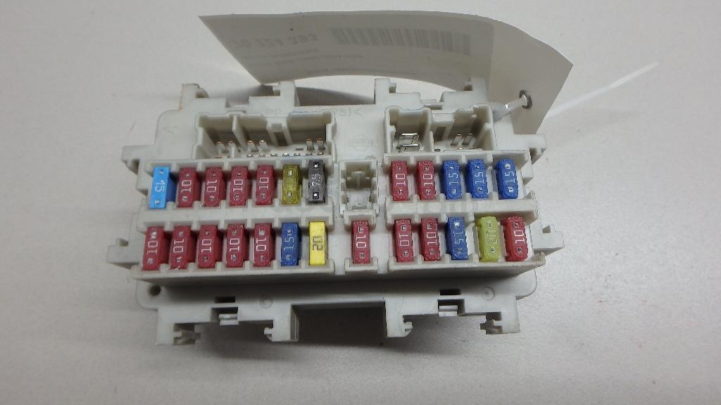 Блок предохранителей