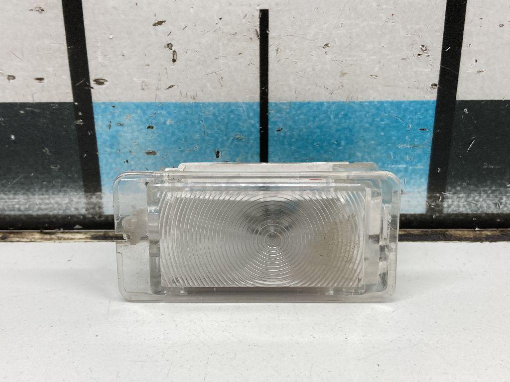 Плафон салонный