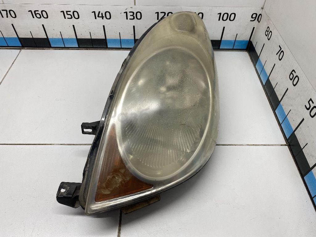 Фара левая