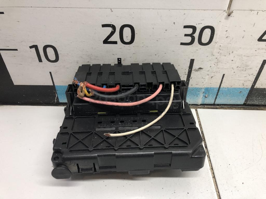 Блок предохранителей