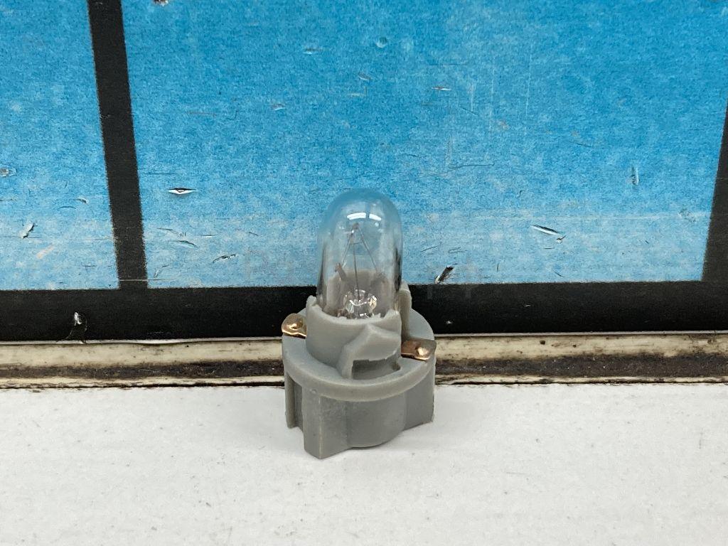 Патрон лампы