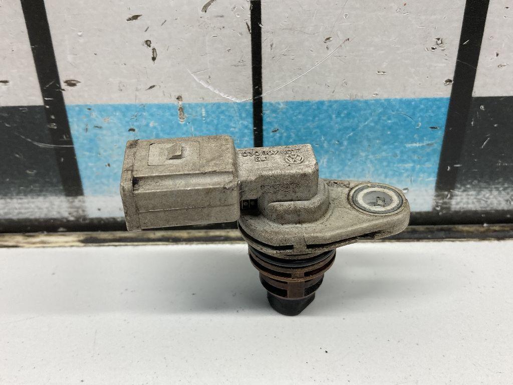 Датчик положения распредвала