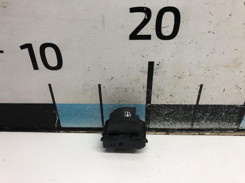 Кнопка стеклоподъемника