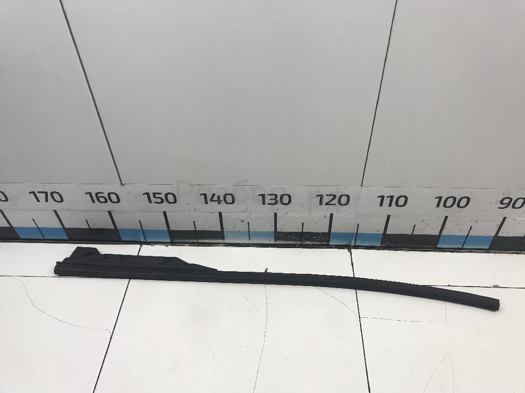 Уплотнитель двери