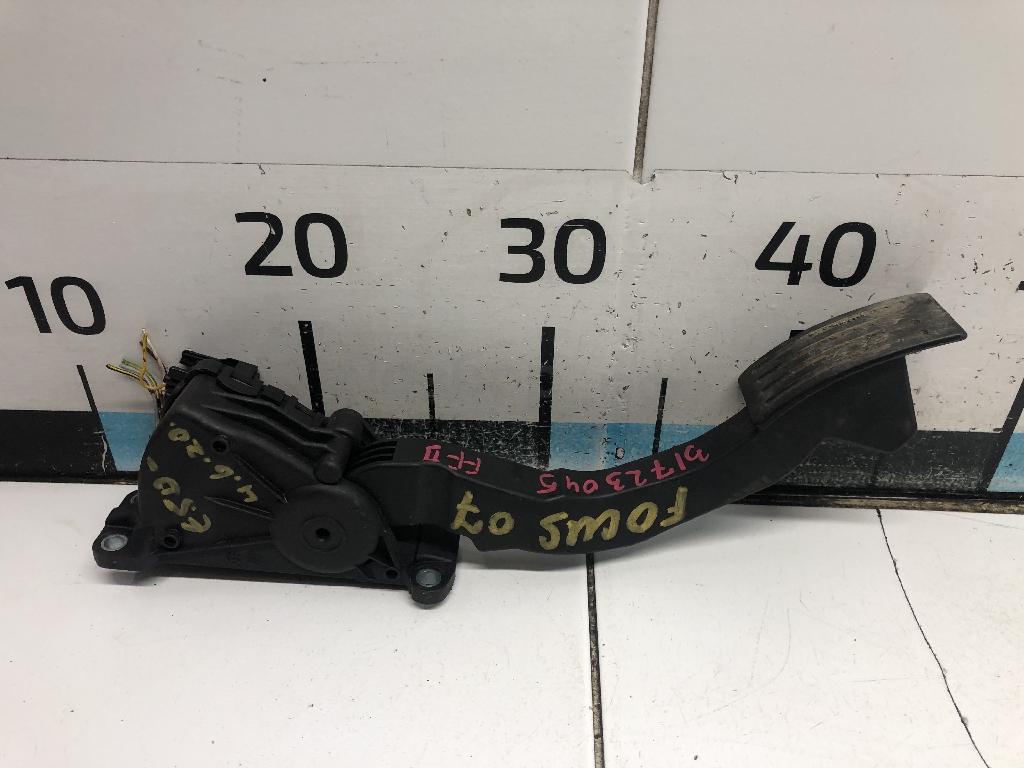 Педаль газа