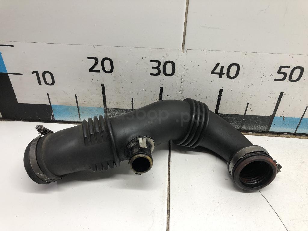 Патрубок воздушного фильтра