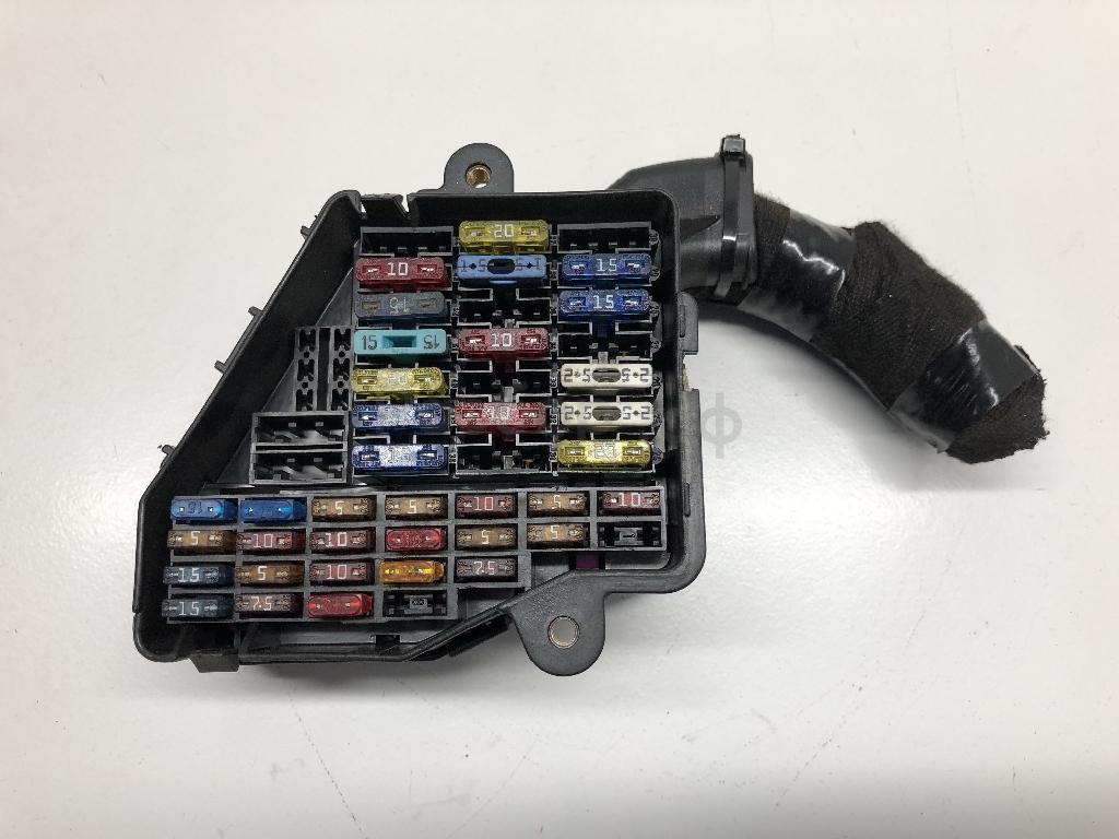 Блок предохранителей