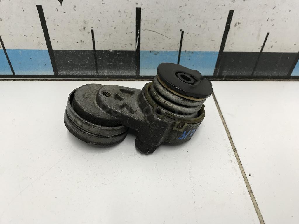 Натяжитель ремня