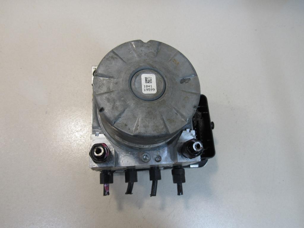 Блок ABS (насос)