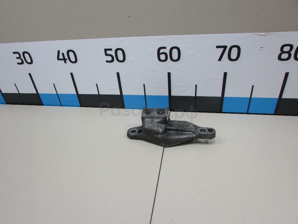 Кронштейн генератора