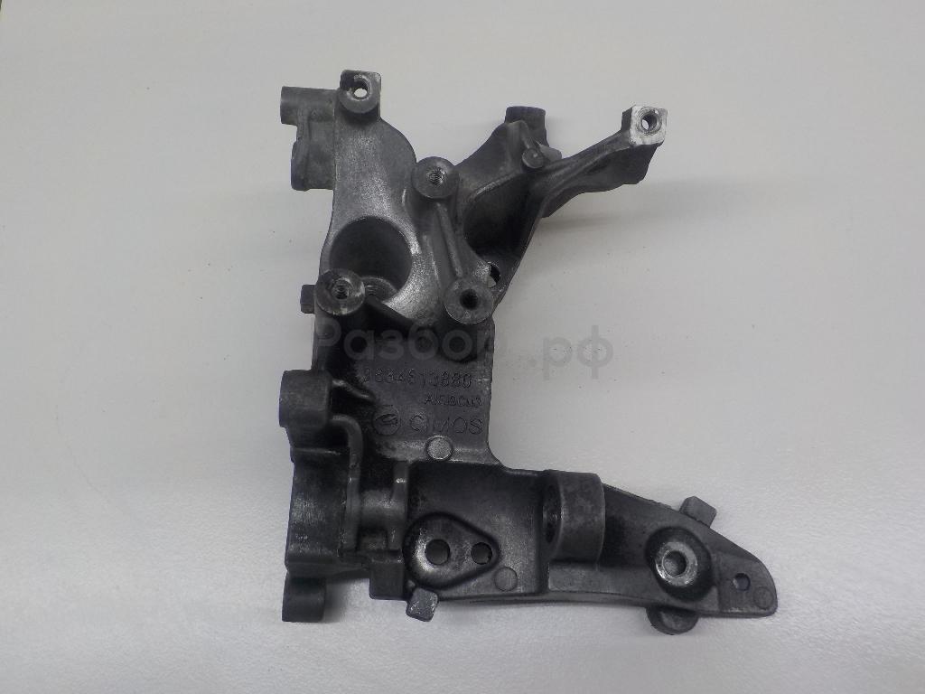 Кронштейн генератора