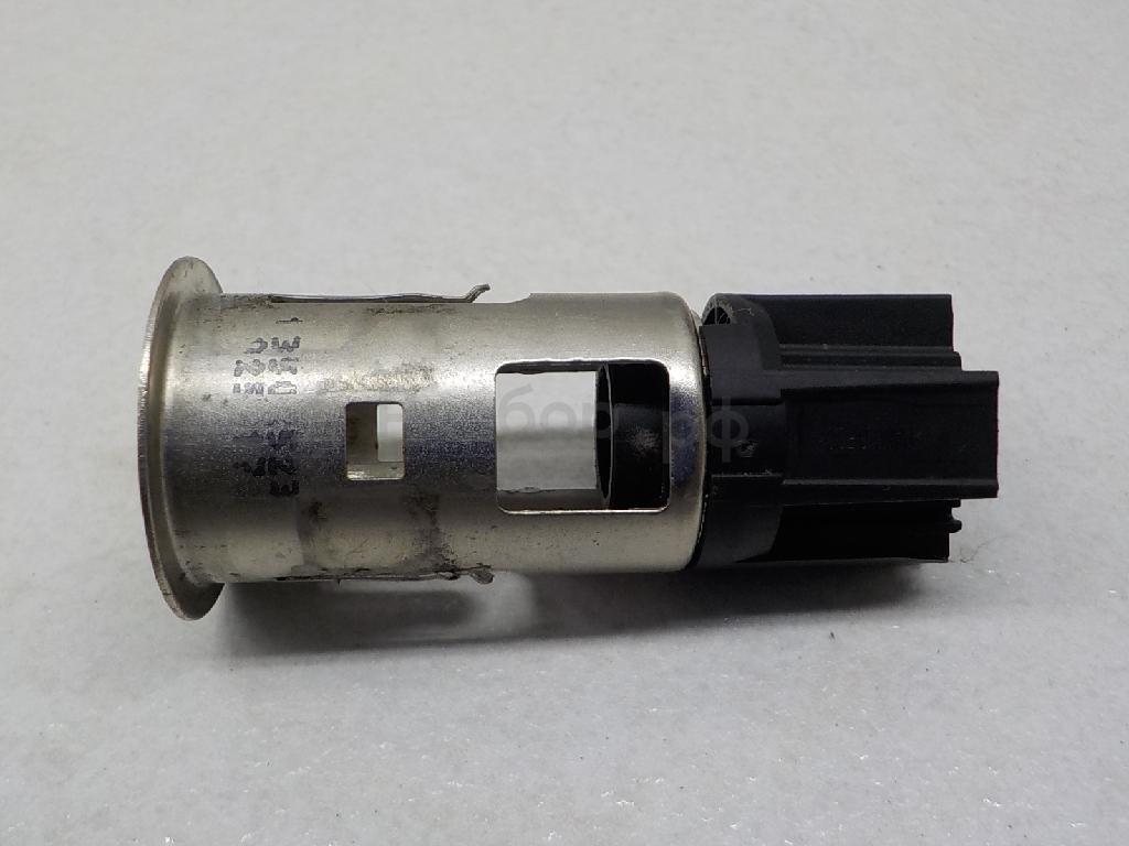 Гнездо прикуривателя