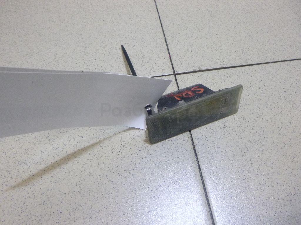 Фонарь подсветки номера