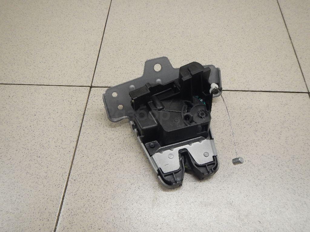 Замок багажника