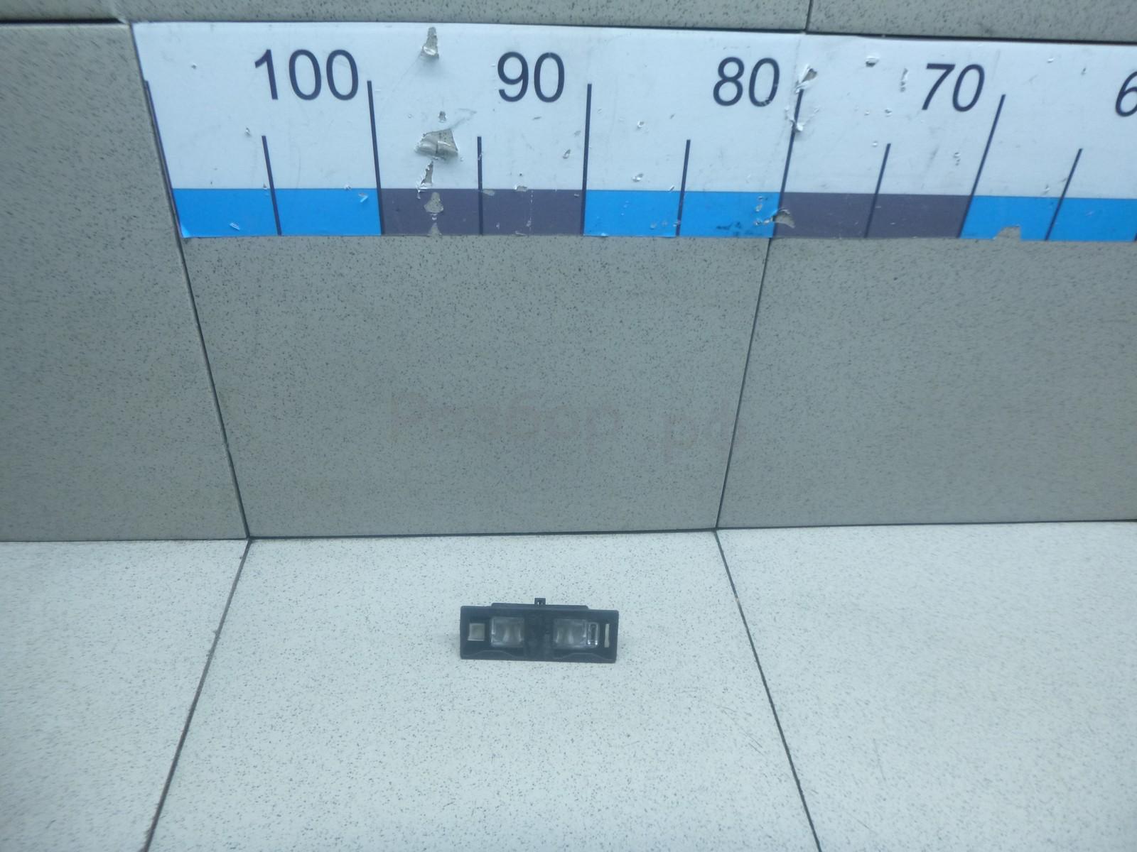 Фонарь подсветки номера