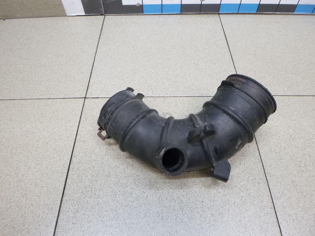 Патрубок воздушного фильтра