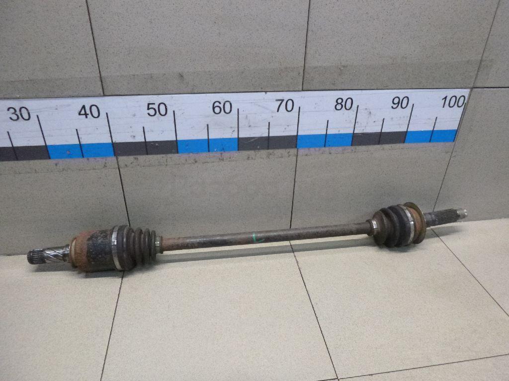 Полуось задняя