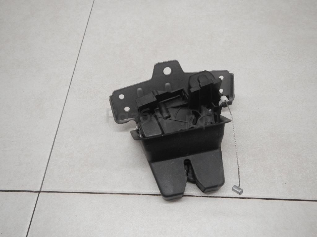 Замок багажника