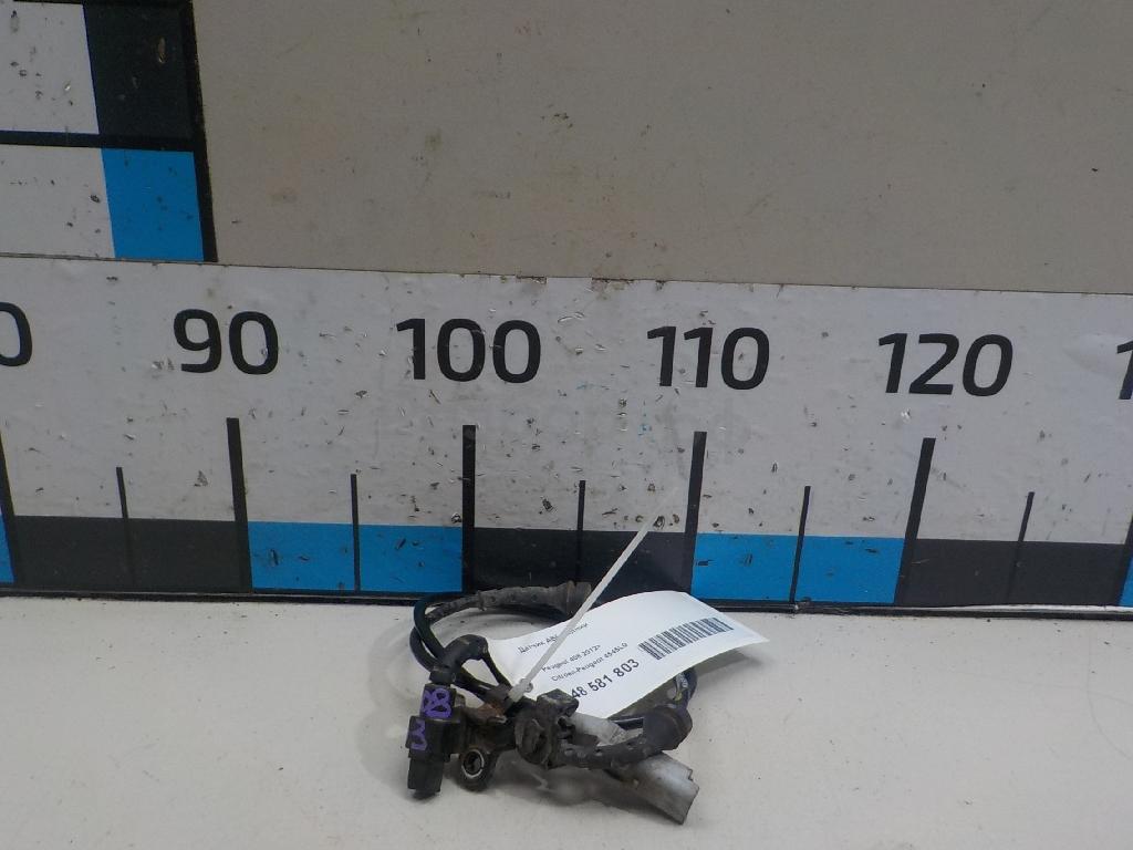 Датчик ABS задний