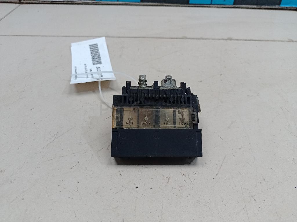 Блок предохранителей