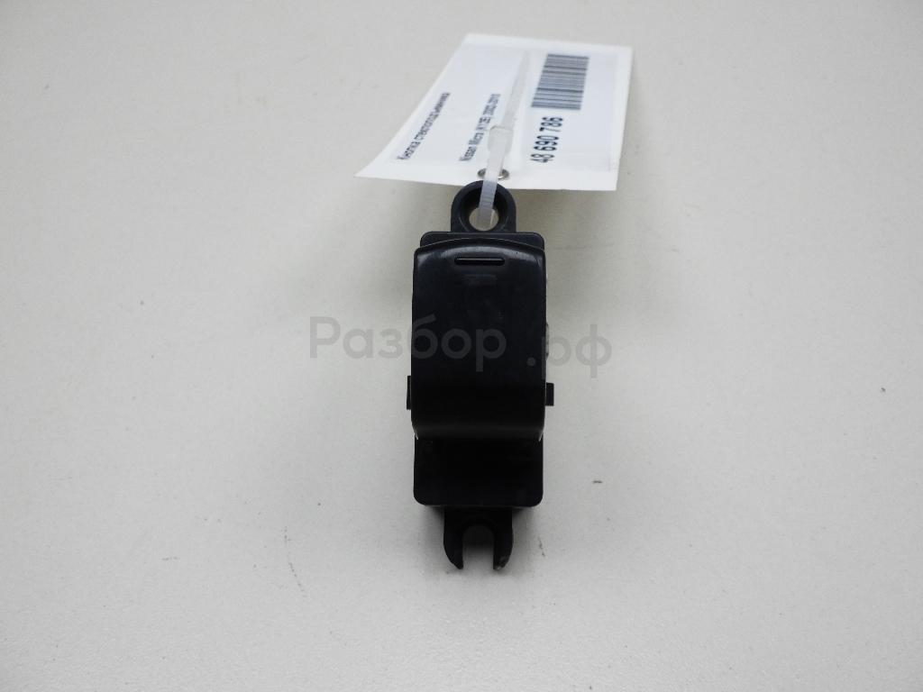 Кнопка стеклоподъемника