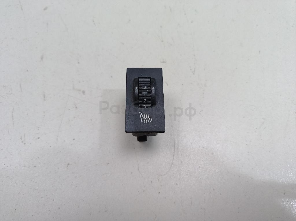 Кнопка обогрева сидений