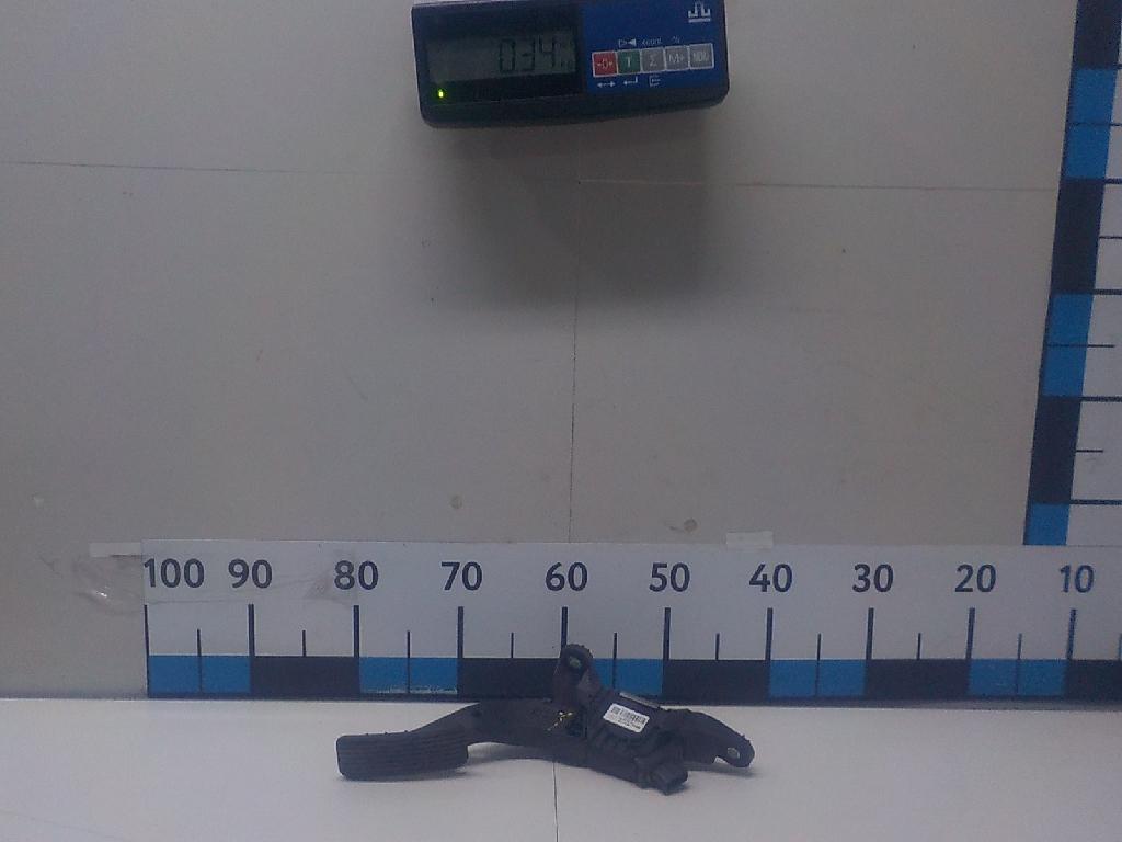Педаль газа