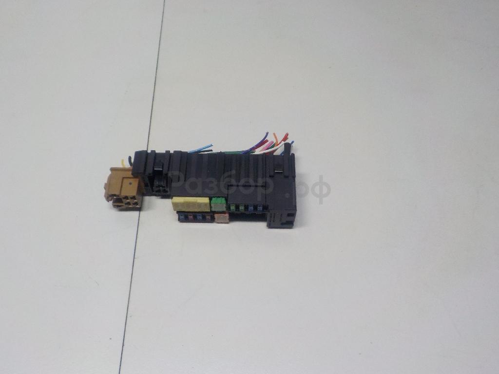 Блок предохранителей