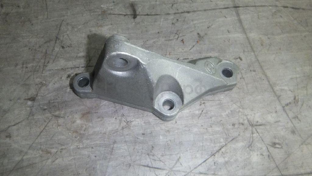 Кронштейн ТНВД