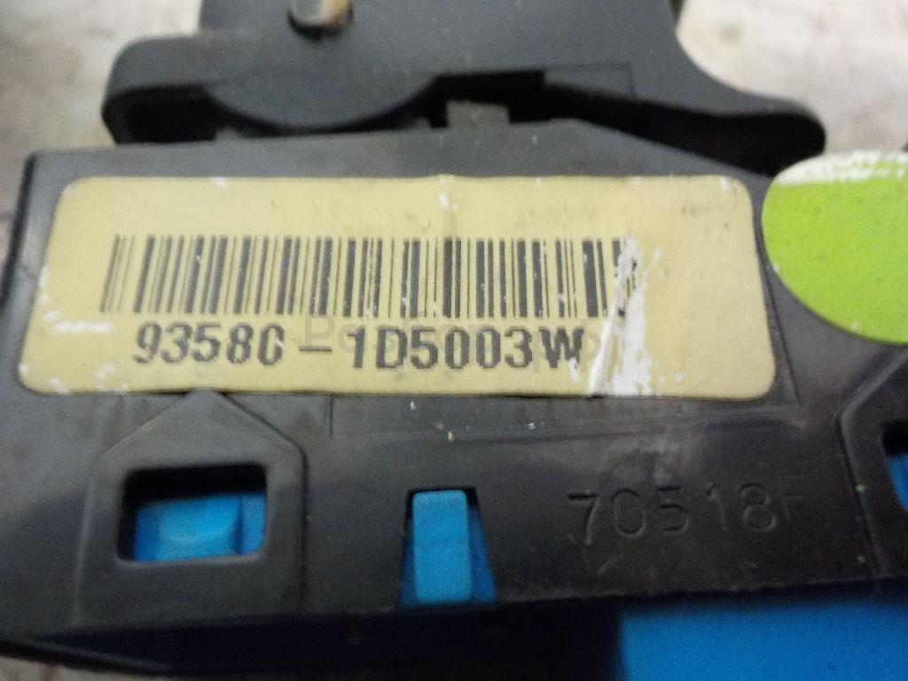 Кнопка стеклоподъемника