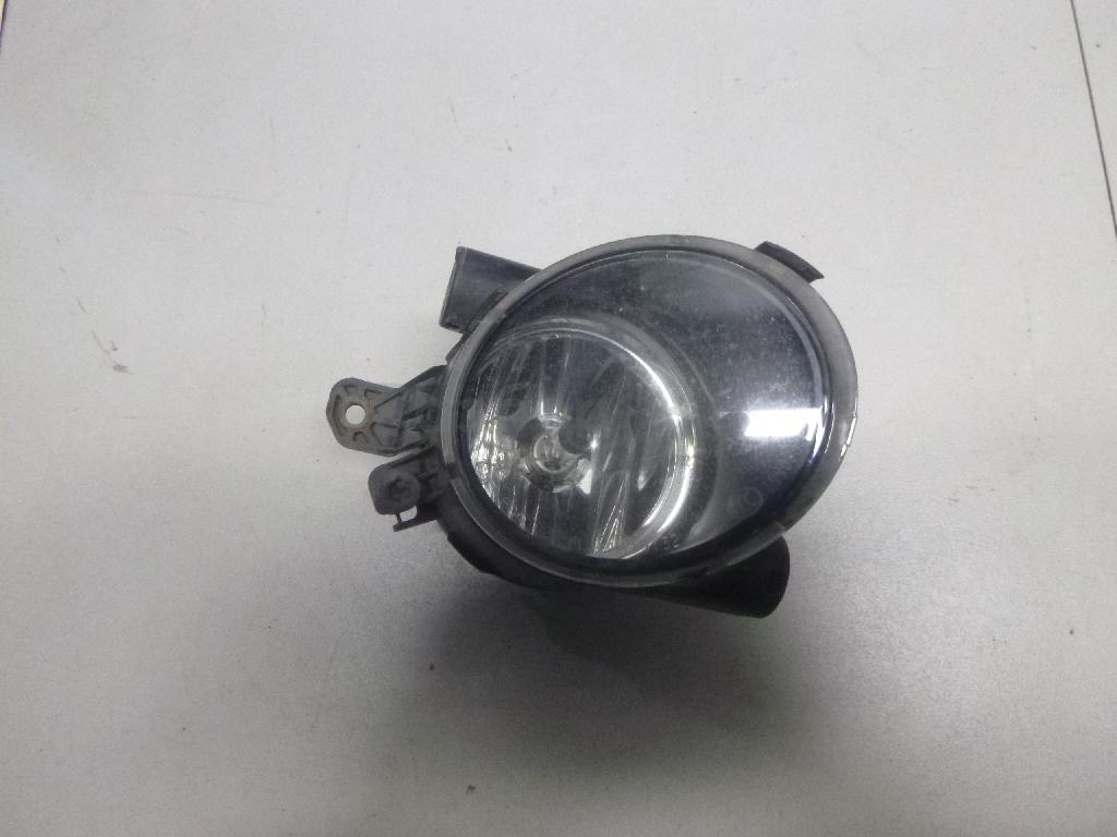 Фара противотуманная правая