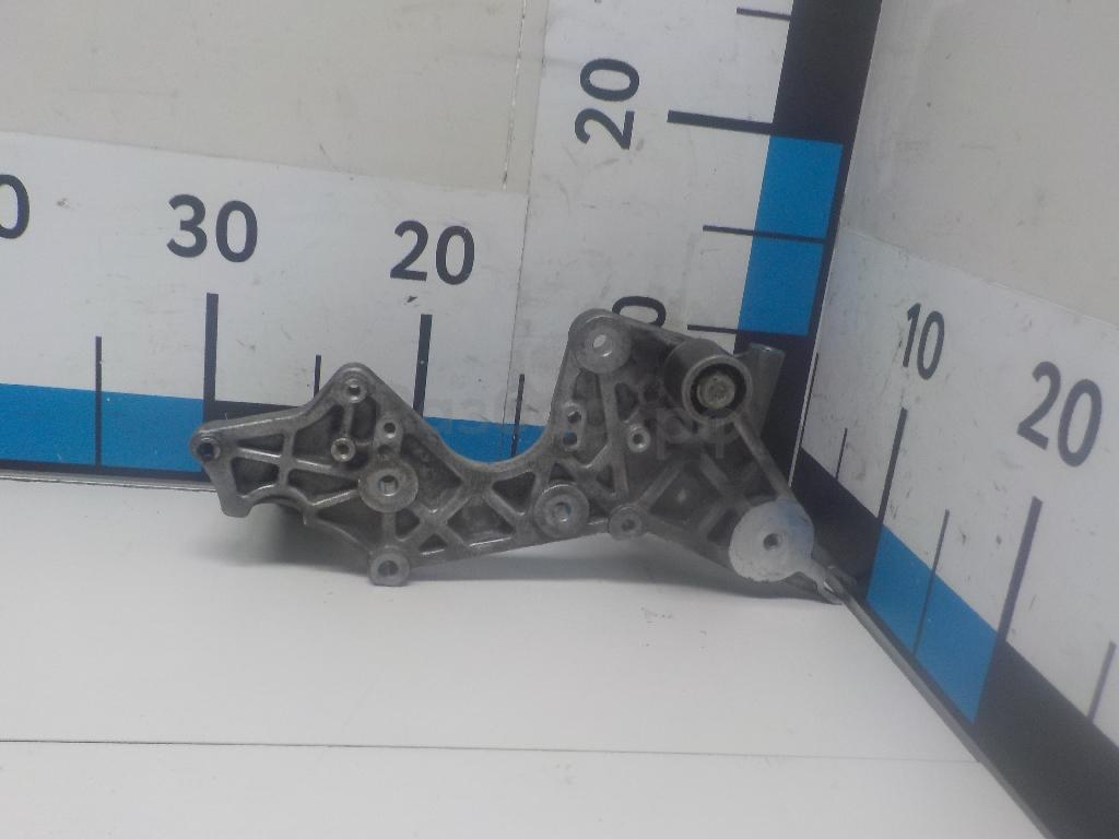 Кронштейн ТНВД