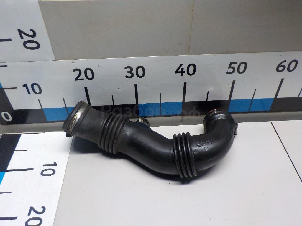 Патрубок воздушного фильтра