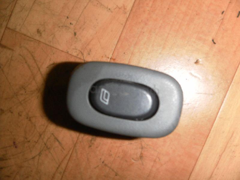 Кнопка стеклоподъемника