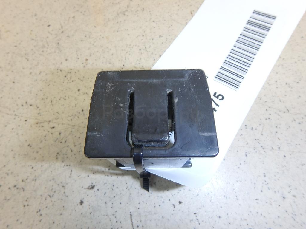 Крепеж фары