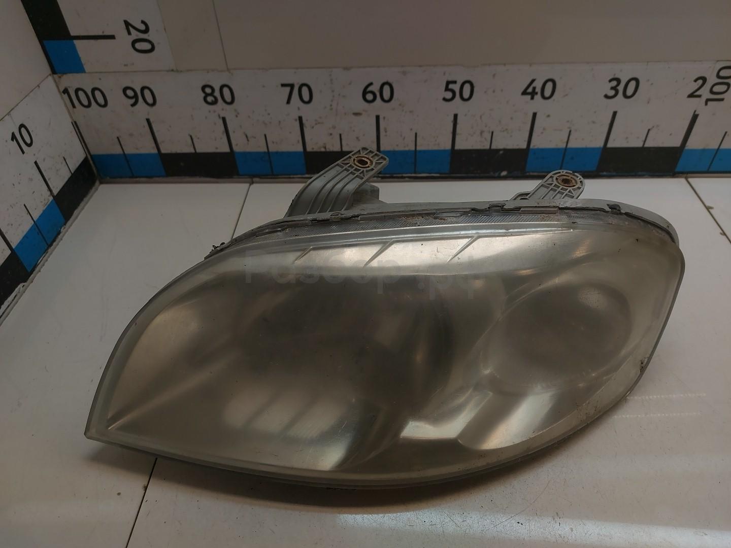 Фара левая