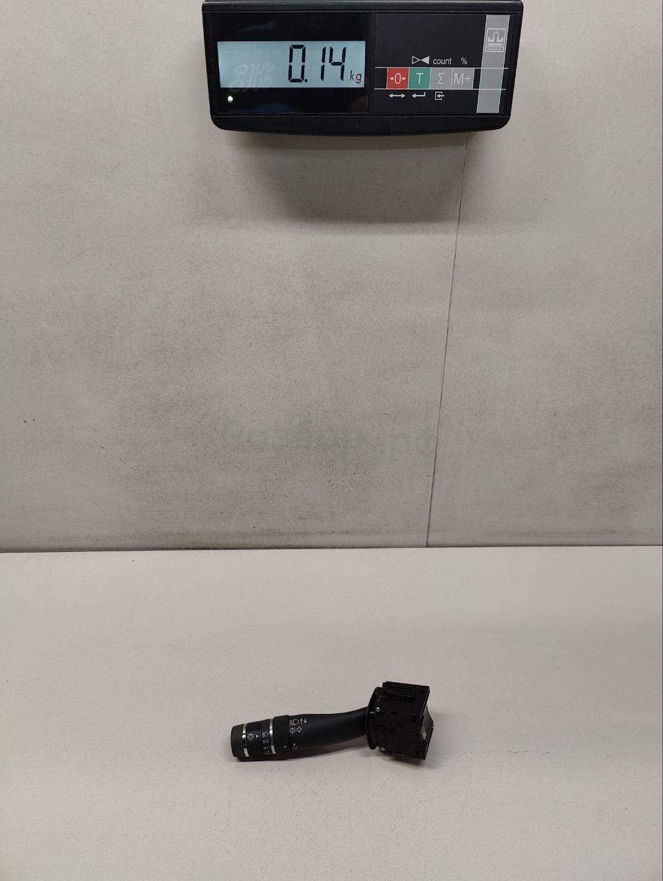 Переключатель поворотов подрулевой