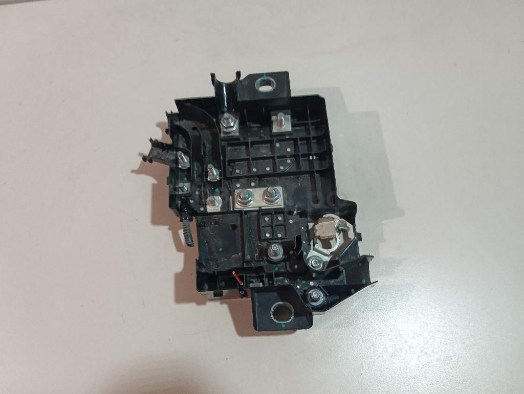 Блок предохранителей