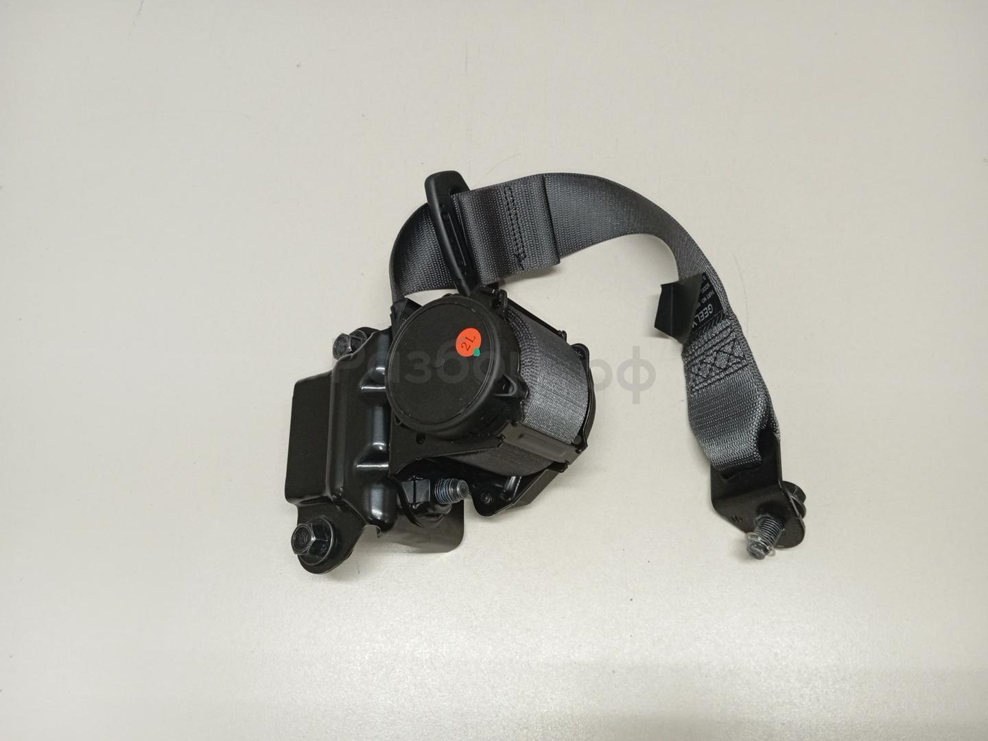 Ремень безопасности