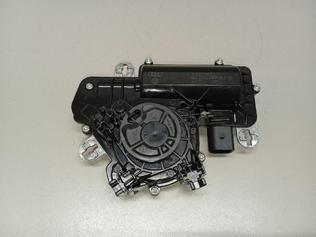 Замок багажника