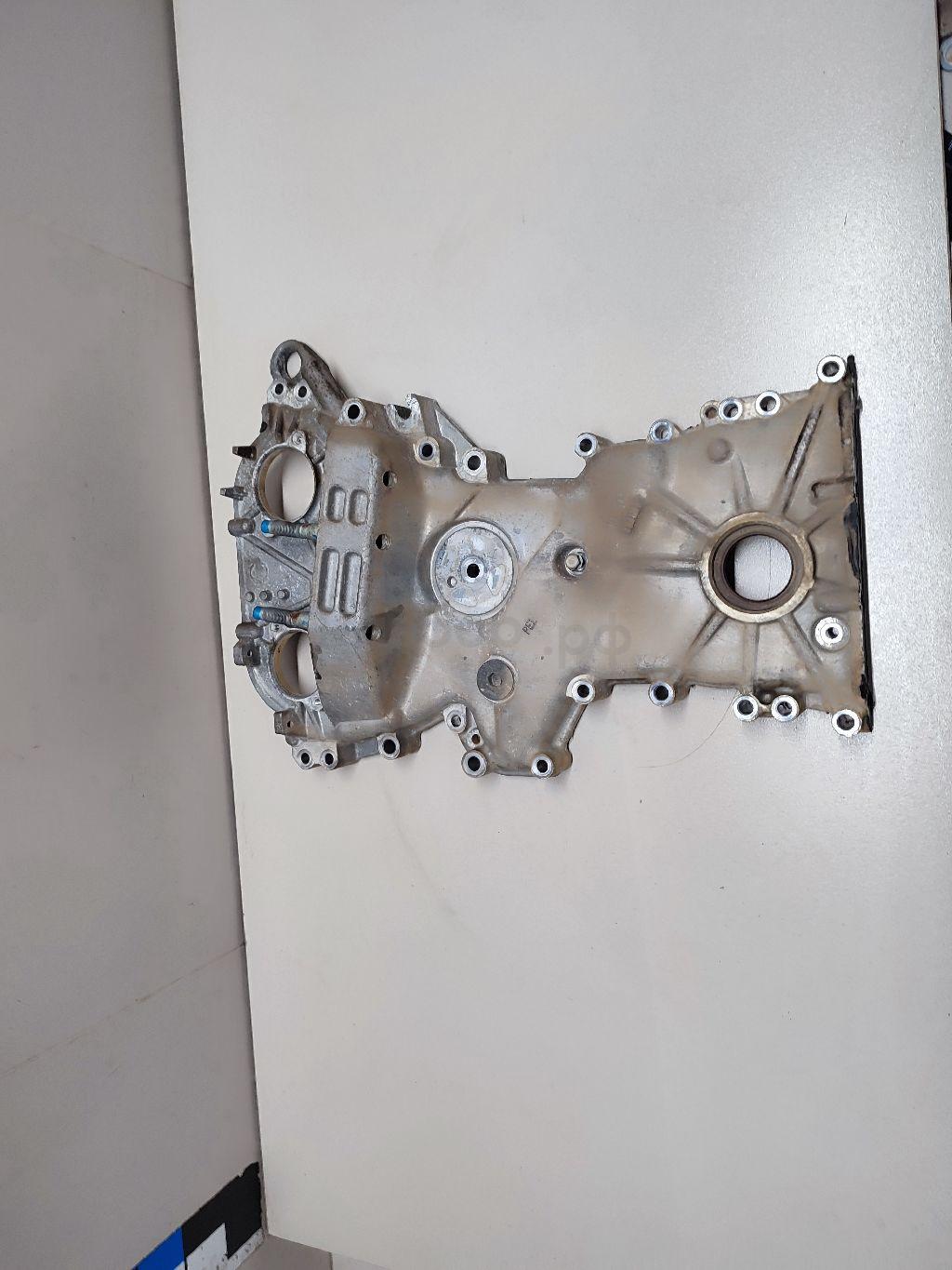 Крышка двигателя передняя