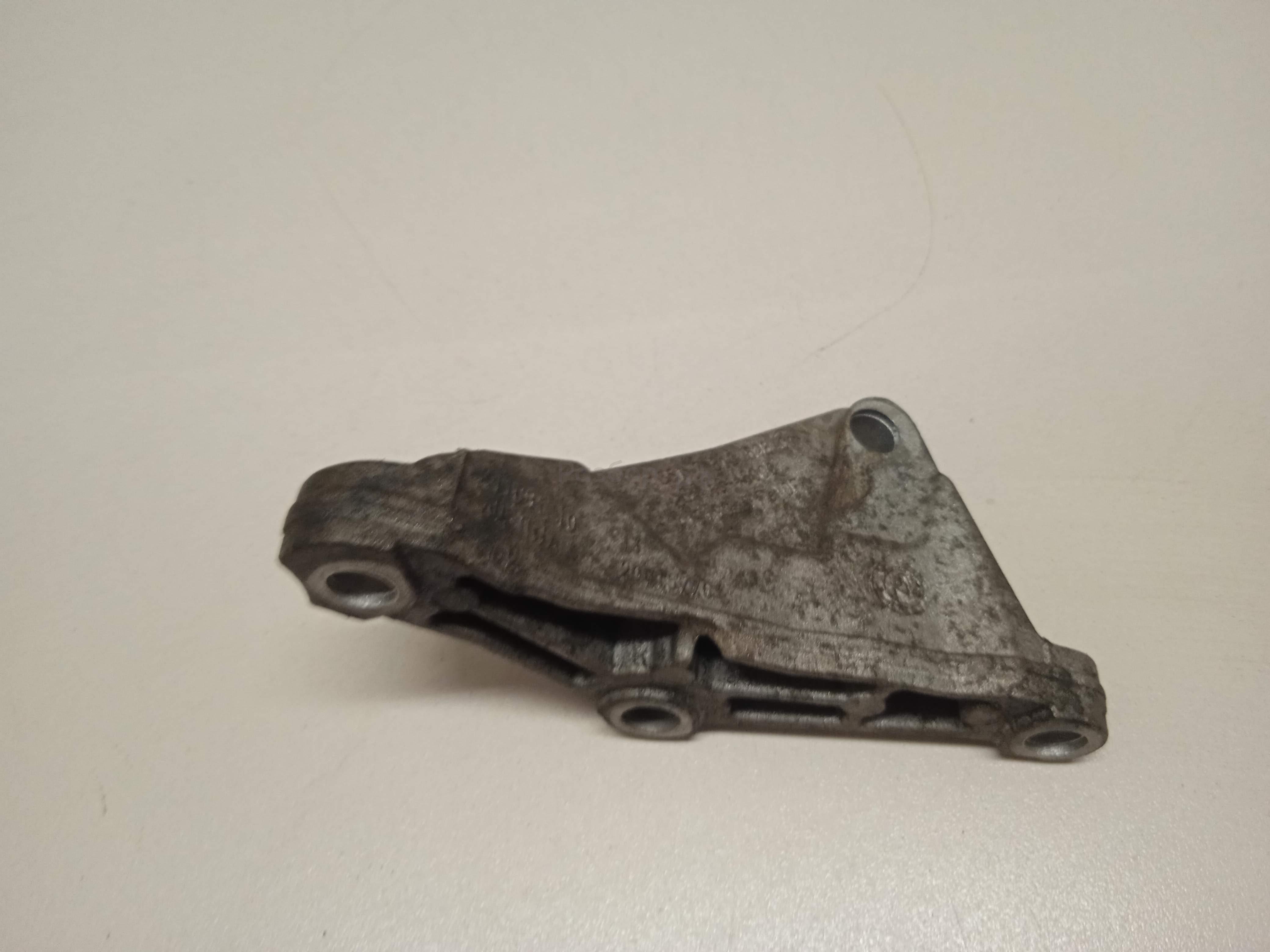 Кронштейн ТНВД