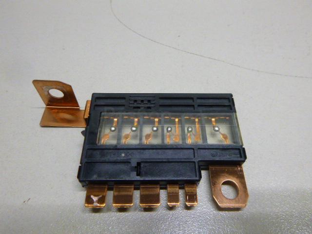 Блок предохранителей