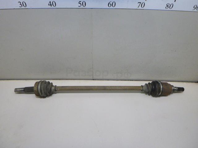 Полуось задняя