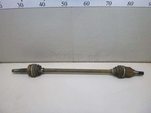 Полуось задняя