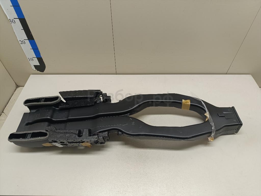 Воздуховод отопителя